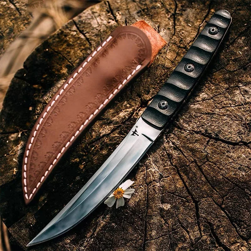 Outdoor camping survival knives, self-protection, wilderness survival tactics, straight knives, Swiss high hardness military kni