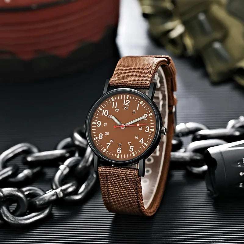 Military Men Watch Outdoor Sports Wristwatches Simple Nylon Band Luminous Male Army Quartz Wrist Watch Relogio Masculino