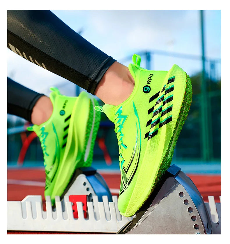Sports and leisure shoes, men's shoes, marathon oversized air cushioned shoes, fly woven all season rubber, wear-resistant, anti