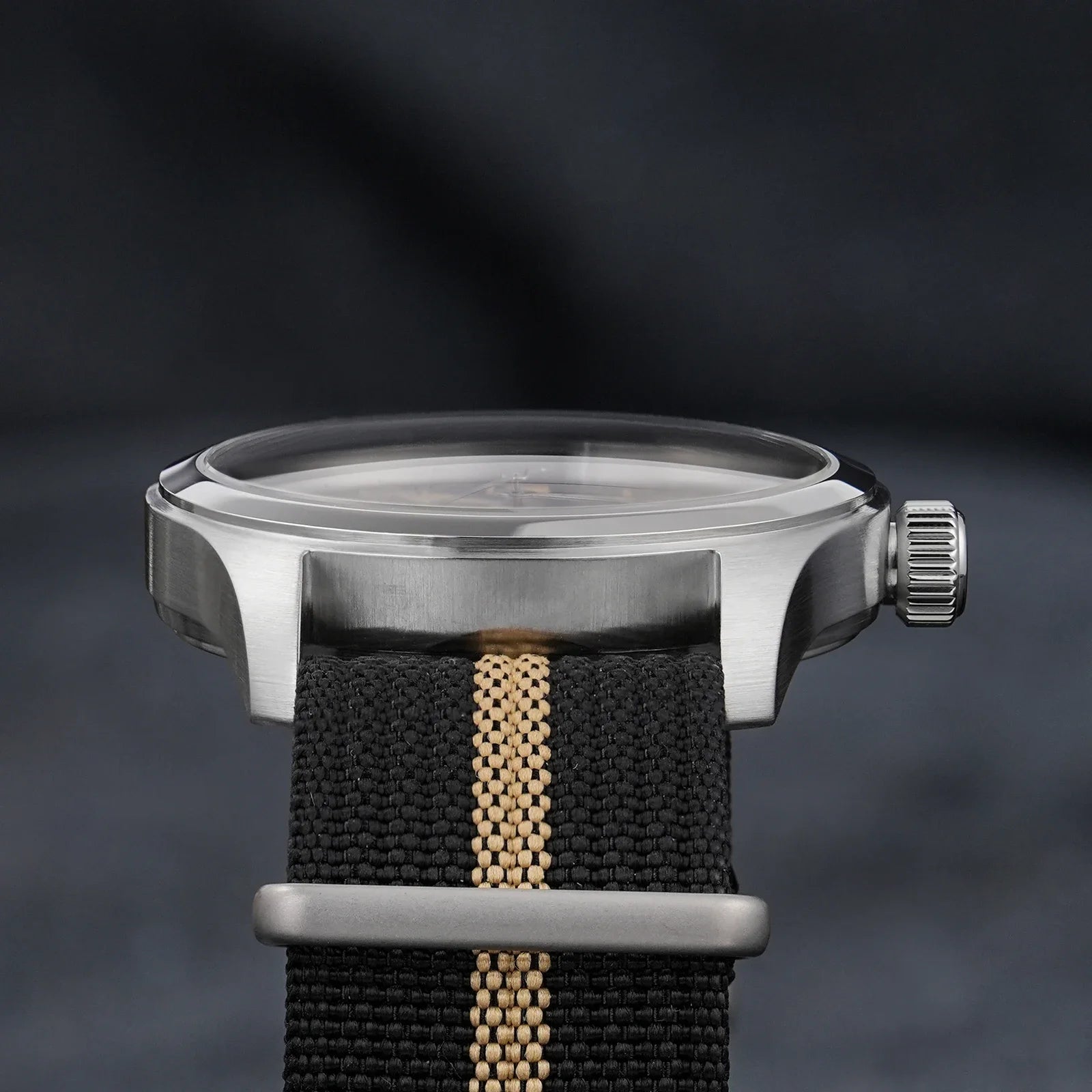 Militado ML08 Men Military Watch VH31 Quartz Movement Sapphire Luminous Waterproof Watches 38mm Vintage Stainless Steel Watch