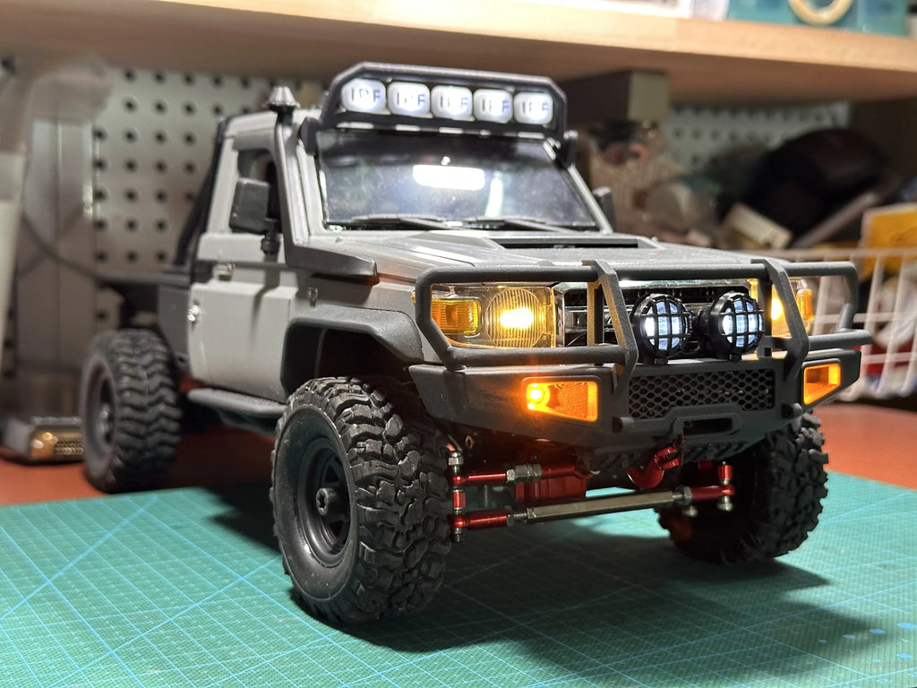 Short Truck Half Truck Off-road Vehicle Accessories Bumper ARB Style Modification Suitable for Remote Control Car MN82