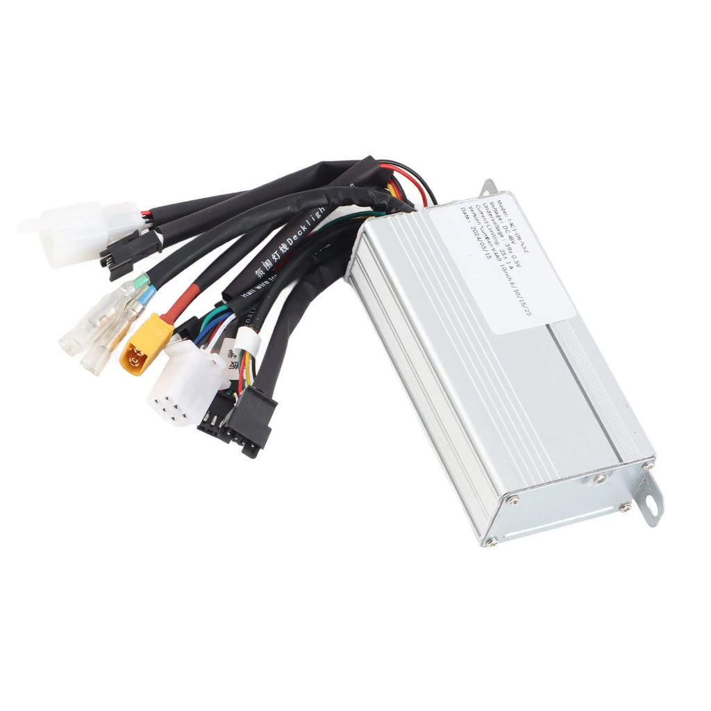 Electric Bike Motor Controller 48V Good Heat Dissipation Safe Dual Drive Electric Scooter Controller 800W for Electric Tricycle