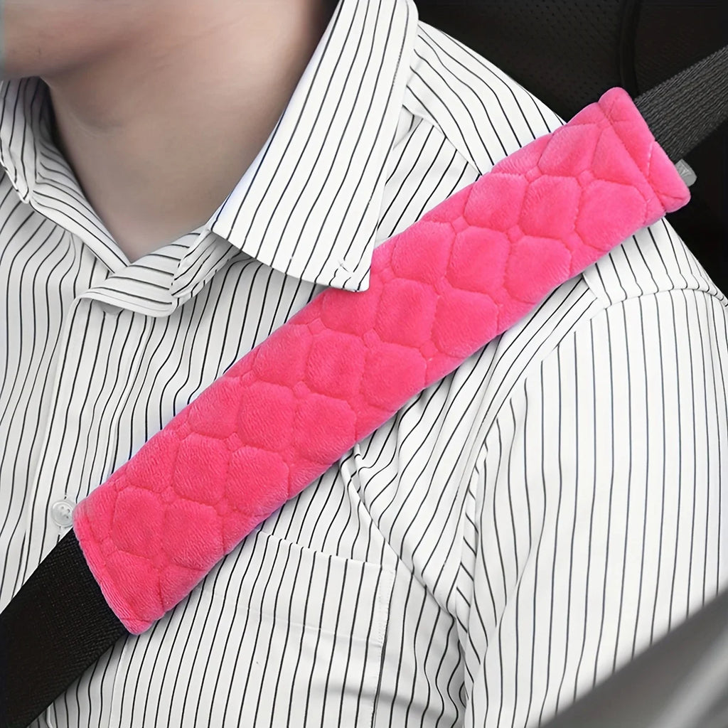 Comfortable and Adjustable Seat Belt Covers in Soft Velvet Fabric - Perfect for Car, Truck, SUV, Backpacks