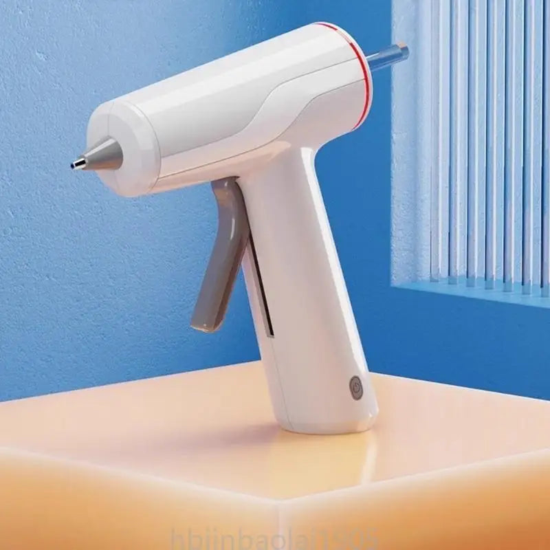 E74E Practical Battery Operated Glues Guns Rapid Heating Perfect for Arts and Crafts