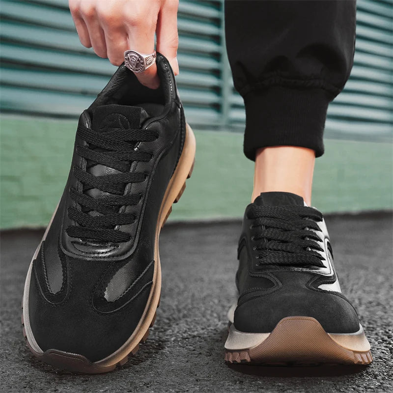 New solid-color sports shoes - Men's genuine leather low-top slip-on covered driving shoes - Sports shoes - Excellent comfort
