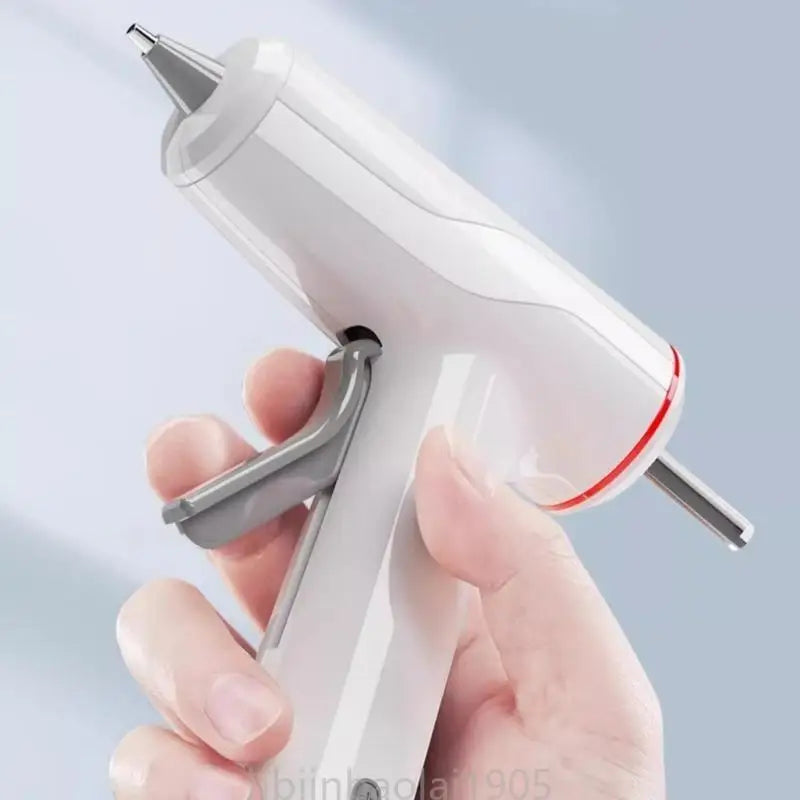 E74E Practical Battery Operated Glues Guns Rapid Heating Perfect for Arts and Crafts