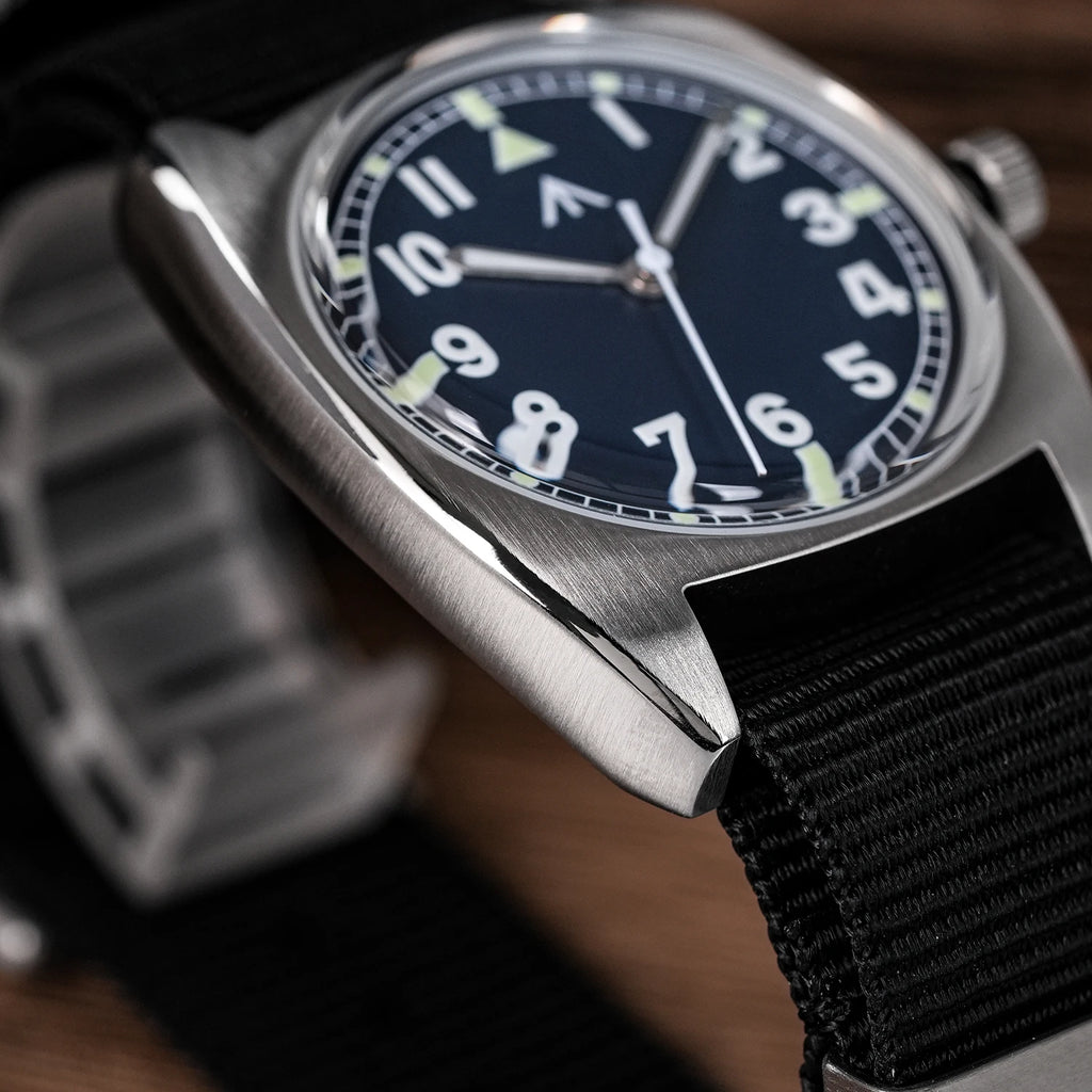 Militado ML17 Military Watch Miyota Super 2035/ GL12 Quartz Movement C3/BGW9 Luminous 100m Waterproof 36MM Vintage Men Watches