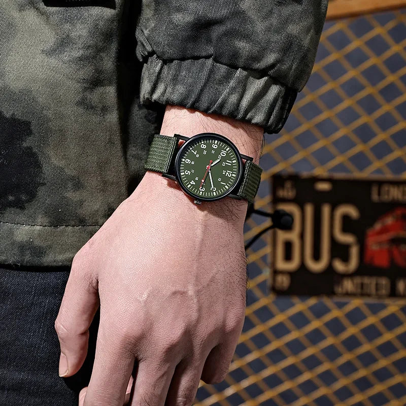 Military Men Watch Outdoor Sports Wristwatches Simple Nylon Band Luminous Male Army Quartz Wrist Watch Relogio Masculino