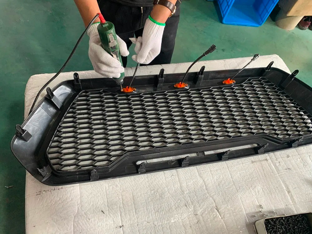 Pickup Truck Accessories Abs Plastic Insert Front Car Grille Radiator Grill Bumper Parrilla Fit For Trundra 2010-2013