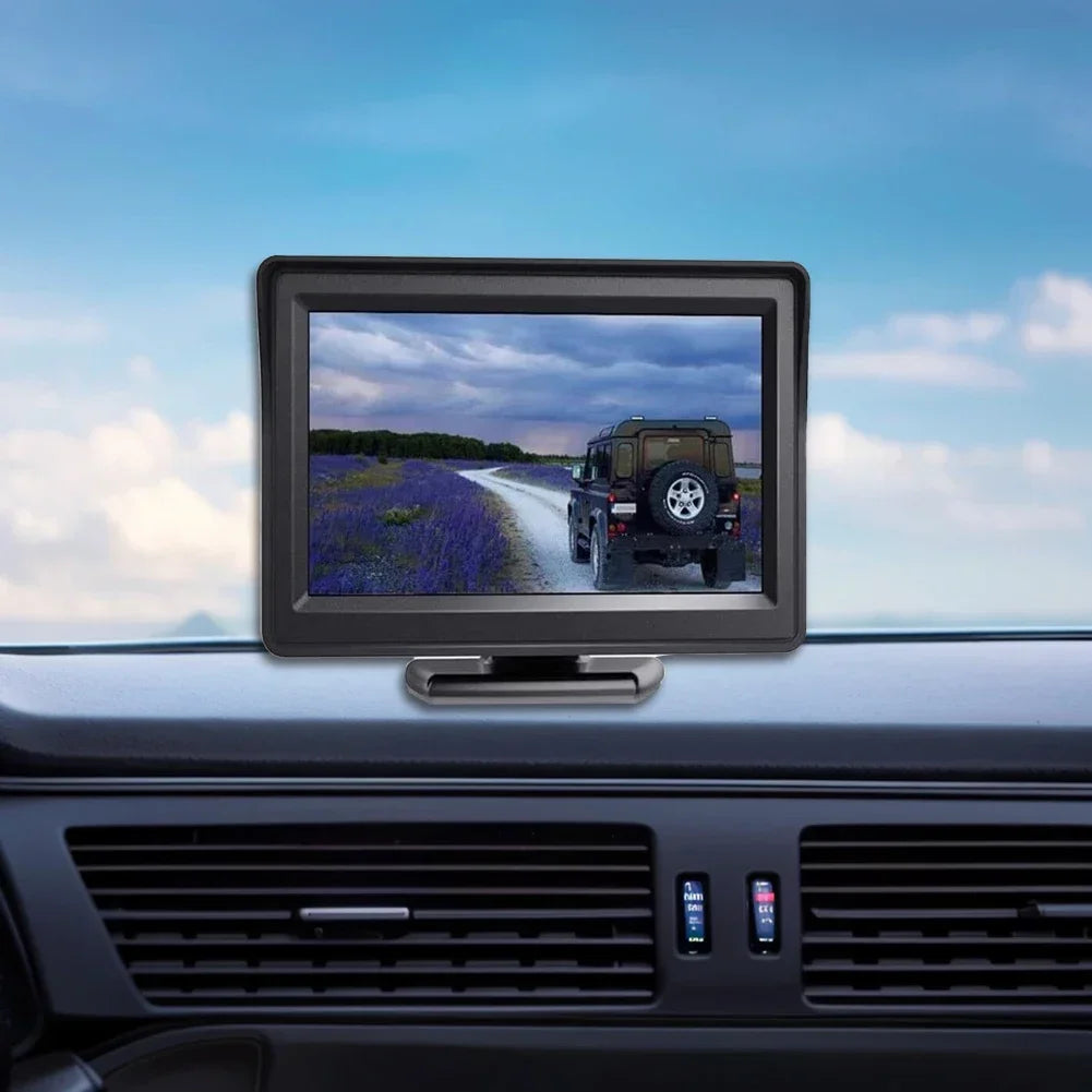 Car monitor 4.3-inch screen, used for rear-view reversing camera TFT 12LCD display high-definition digital color 4.3-inch.