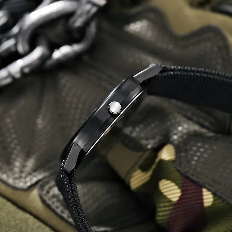 Military Men Watch Outdoor Sports Wristwatches Simple Nylon Band Luminous Male Army Quartz Wrist Watch Relogio Masculino