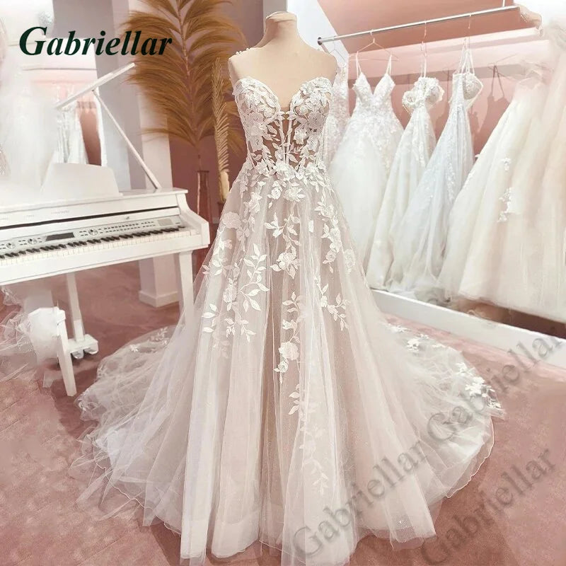 Gabriellar Charming Strapless Wedding Dresses A-line Pleat Lace Appliques Zipper Sweep Train Brautkleid De Mariee Customized