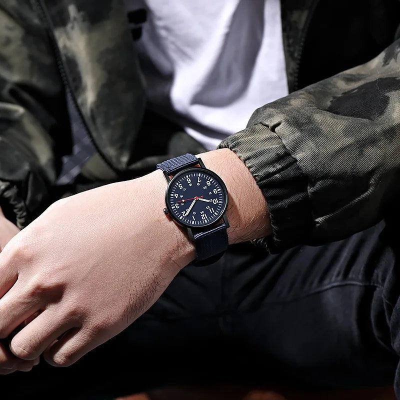Military Men Watch Outdoor Sports Wristwatches Simple Nylon Band Luminous Male Army Quartz Wrist Watch Relogio Masculino