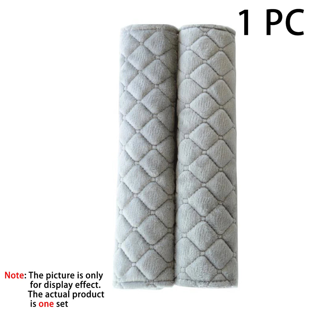 Comfortable and Adjustable Seat Belt Covers in Soft Velvet Fabric - Perfect for Car, Truck, SUV, Backpacks