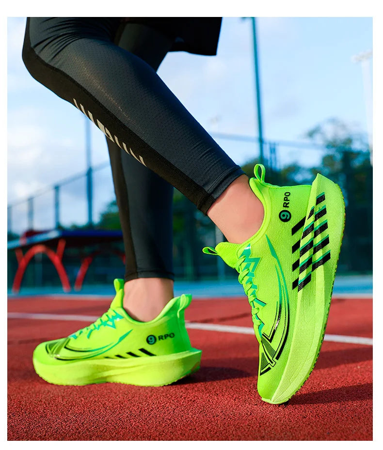 Sports and leisure shoes, men's shoes, marathon oversized air cushioned shoes, fly woven all season rubber, wear-resistant, anti