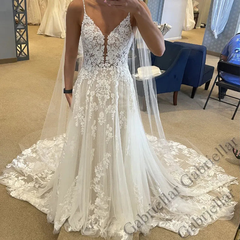 Gabriellar Charming Strapless Wedding Dresses A-line Pleat Lace Appliques Zipper Sweep Train Brautkleid De Mariee Customized