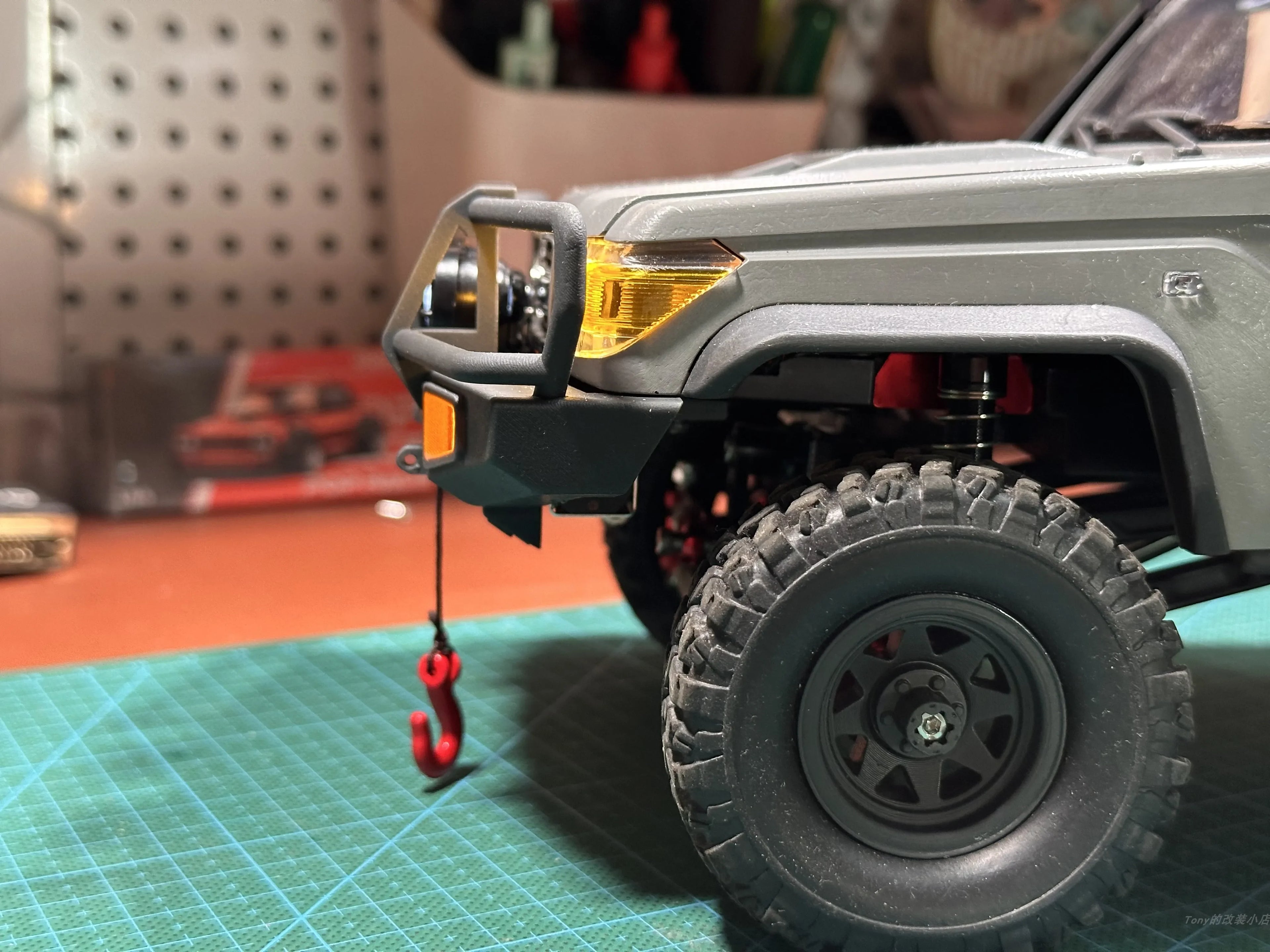 Short Truck Half Truck Off-road Vehicle Accessories Bumper ARB Style Modification Suitable for Remote Control Car MN82