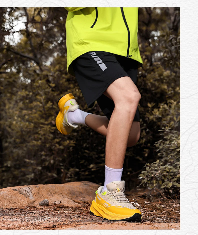 Sports and leisure shoes, men's shoes, marathon oversized air cushioned shoes, fly woven all season rubber, wear-resistant, anti
