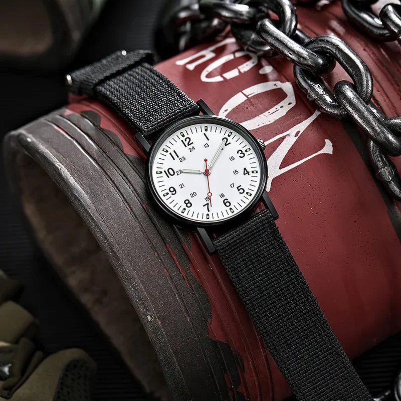 Military Men Watch Outdoor Sports Wristwatches Simple Nylon Band Luminous Male Army Quartz Wrist Watch Relogio Masculino