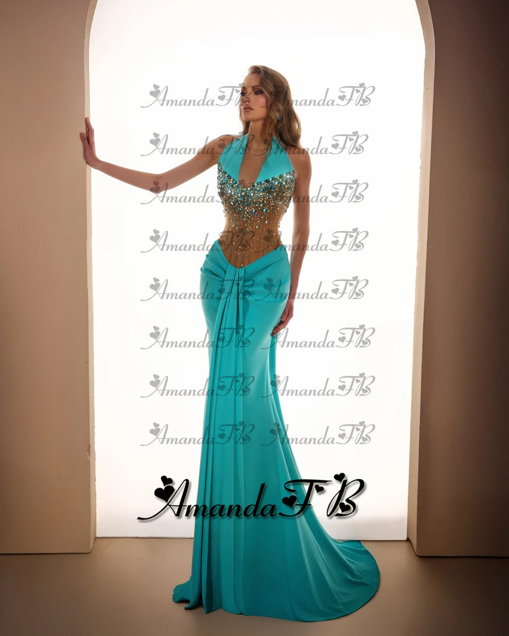 Amanda Exquisite Rhinestones Evening Dress Halter Sleeveless Trumpet Satin Formal Party Gown Vestidos De Fiesta Customized