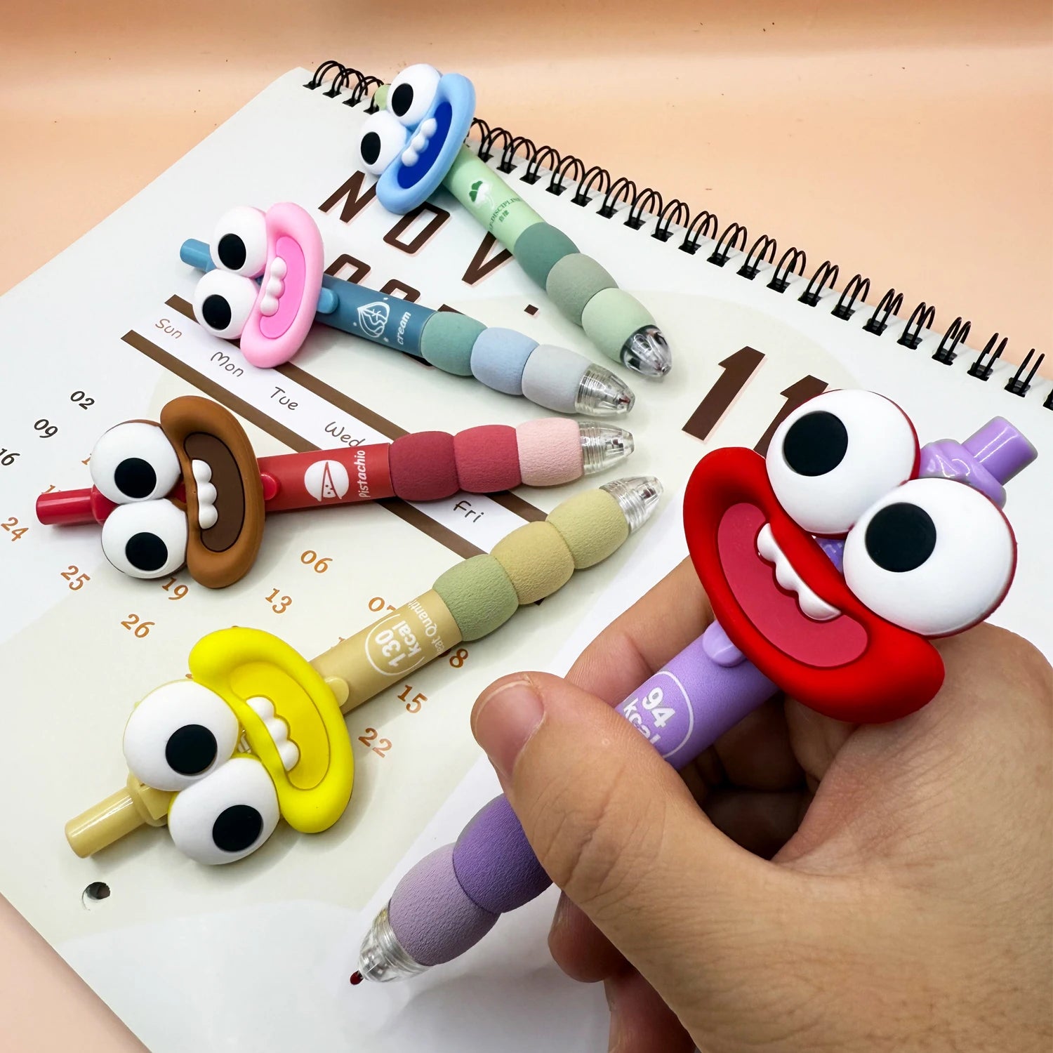 5 cute and creative ballpoint pens, black 0.5mm fine-tipped pens, suitable for school, office, and as a student gift.