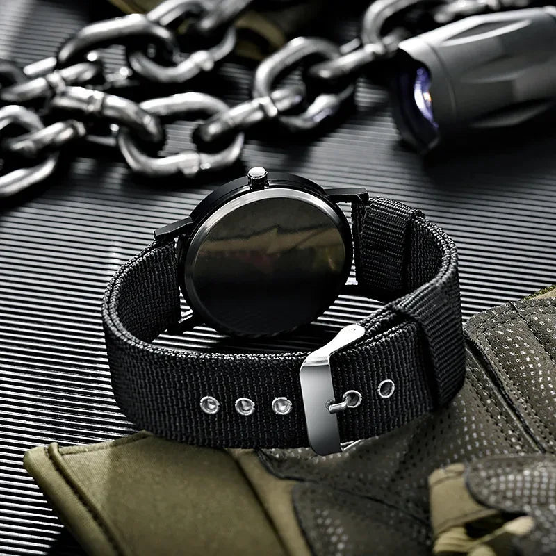 Military Men Watch Outdoor Sports Wristwatches Simple Nylon Band Luminous Male Army Quartz Wrist Watch Relogio Masculino