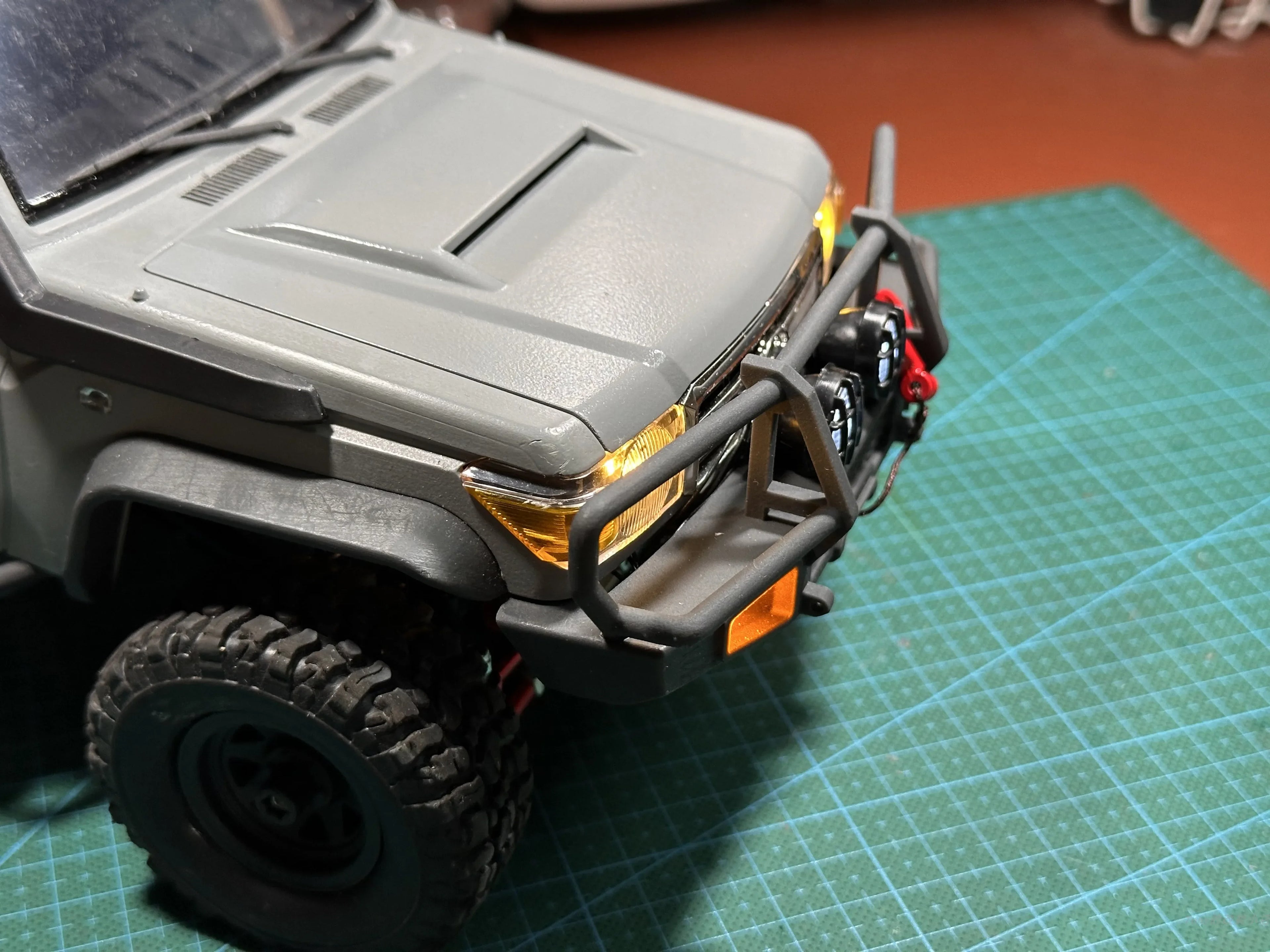 Short Truck Half Truck Off-road Vehicle Accessories Bumper ARB Style Modification Suitable for Remote Control Car MN82